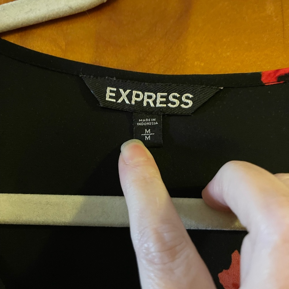 Express Shirt - Picture 2 of 5